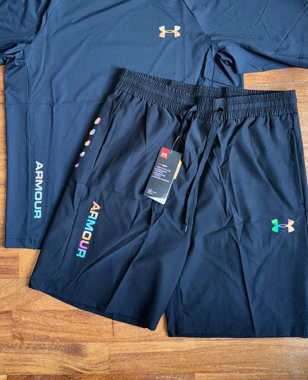 Short de sport Under Armour noir dégradé