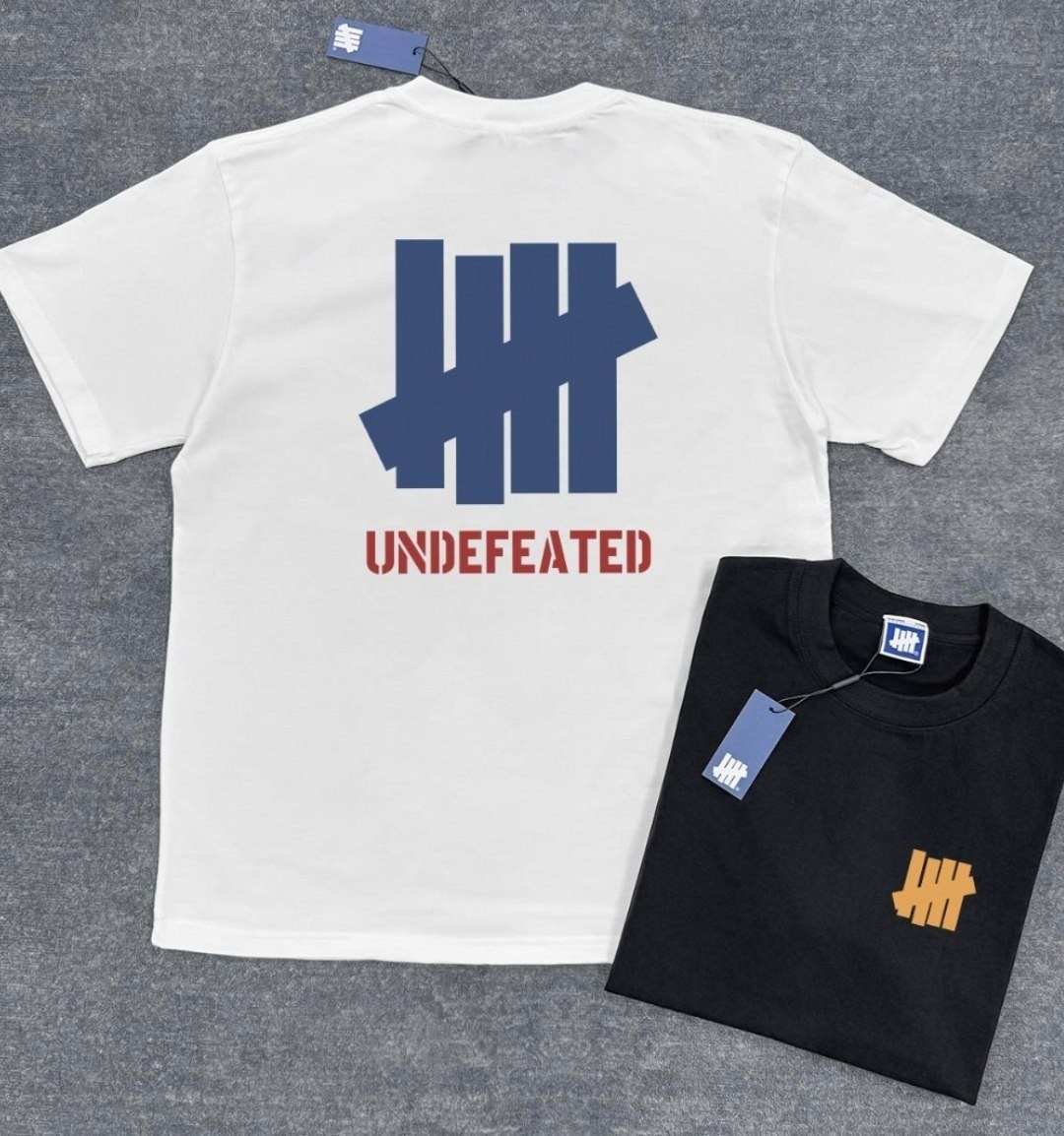 T-shirts Undefeated imprimé 5 Strikes