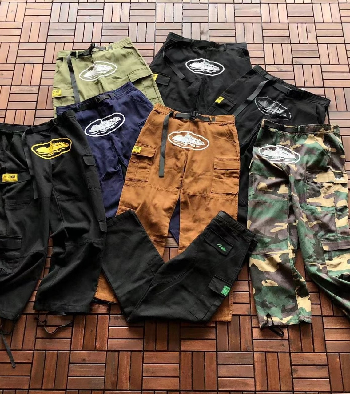 Pantalons cargo Corteiz logo brodé