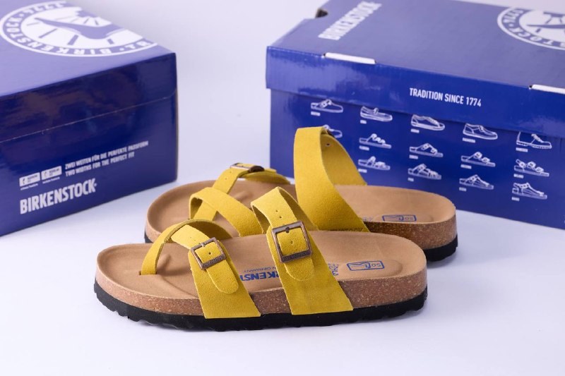 Mules Birkenstock Mayari en suède jaune
