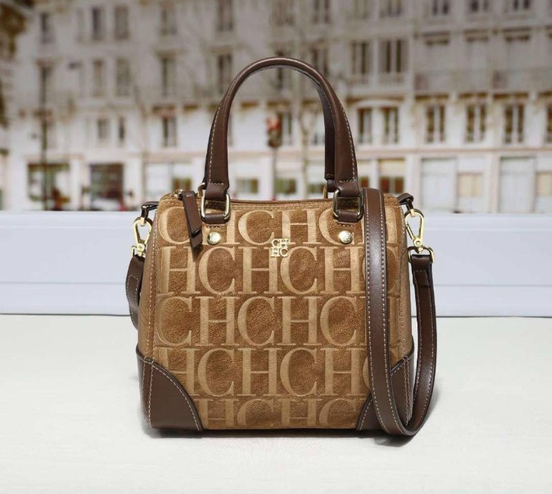 Sac à main Carolina Herrera monogrammé camel