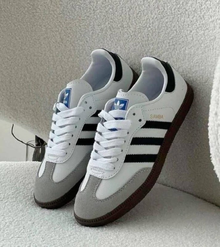 Baskets Adidas Samba OG blanches à bandes noires