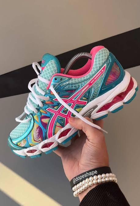 Baskets ASICS Gel Nimbus 16