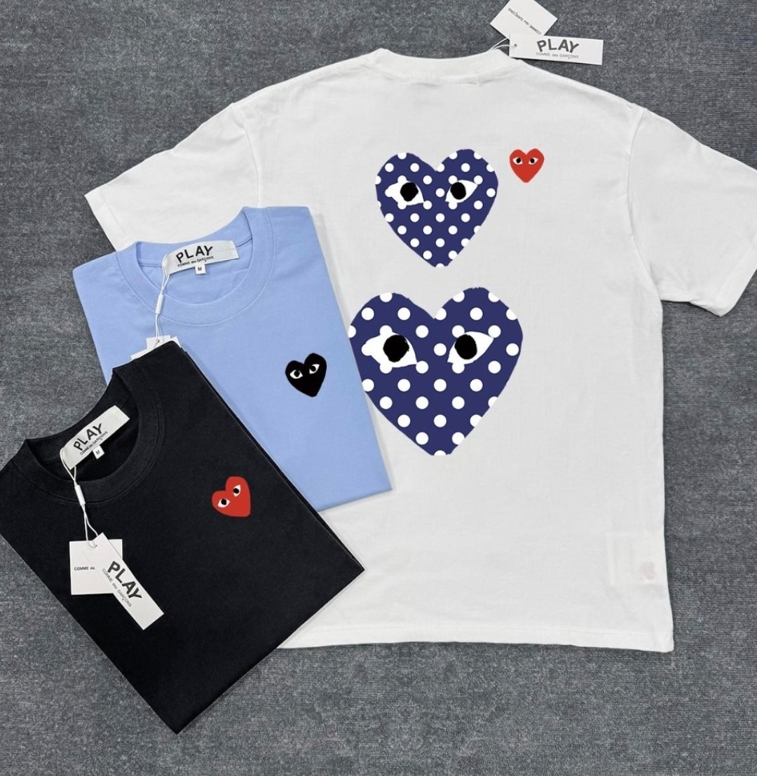 T-shirt Comme des Garçons Play cœurs à pois