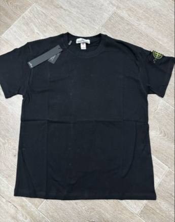 T-shirt Stone Island noir écusson manche