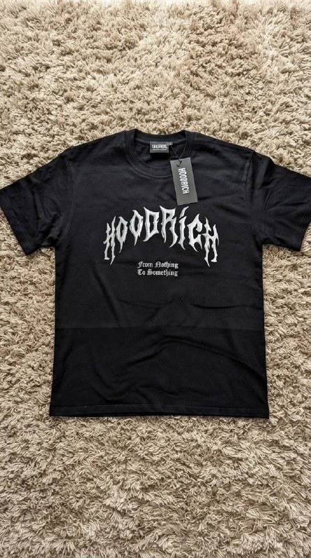 T-shirt Hoodrich noir imprimé gothique