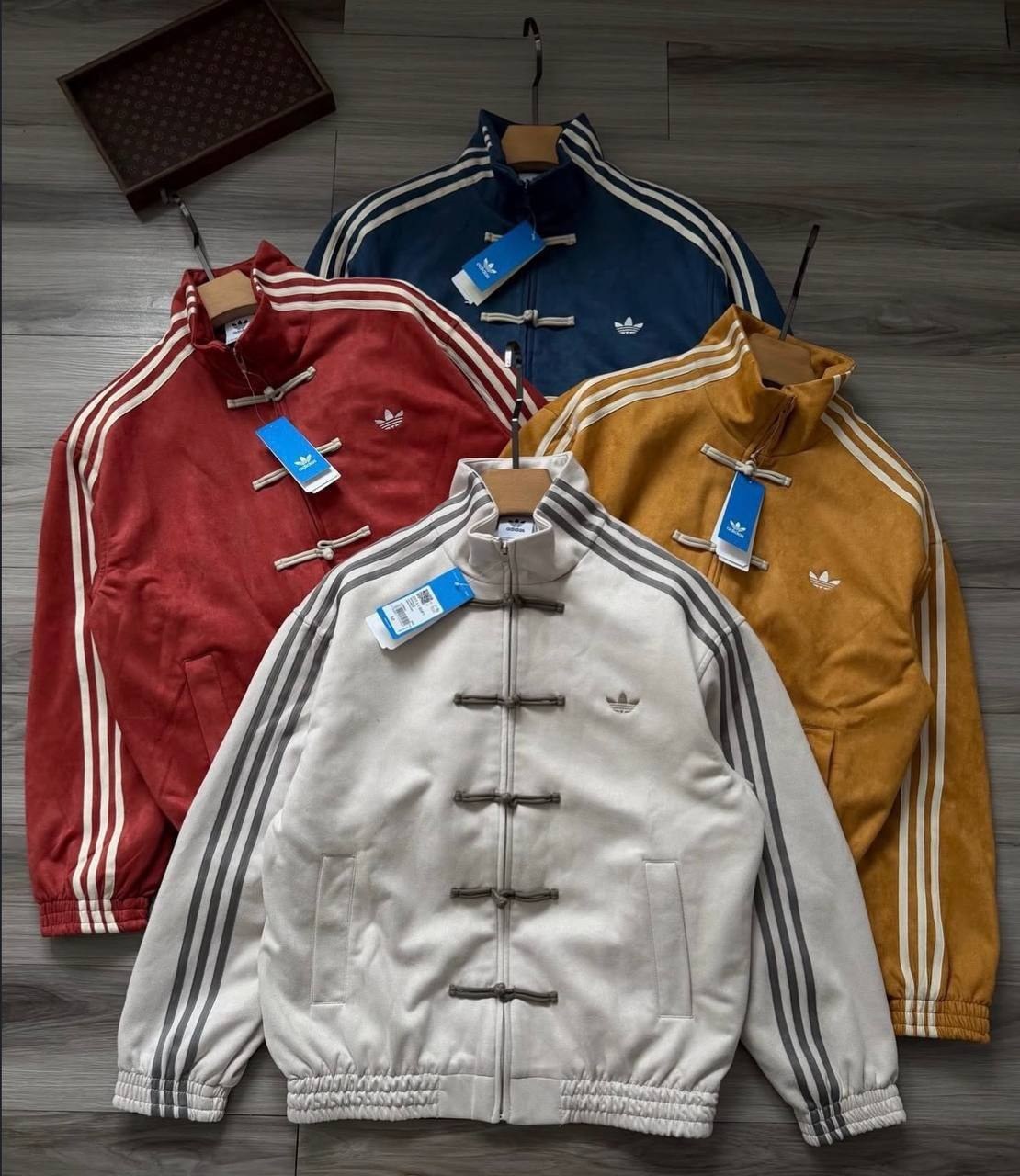Veste zippée Adidas effet daim à brandebourgs