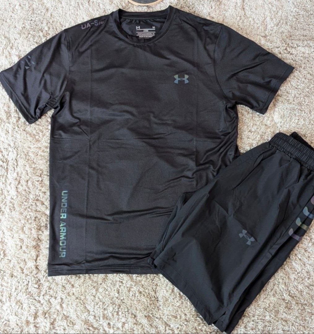 Ensemble court Under Armour