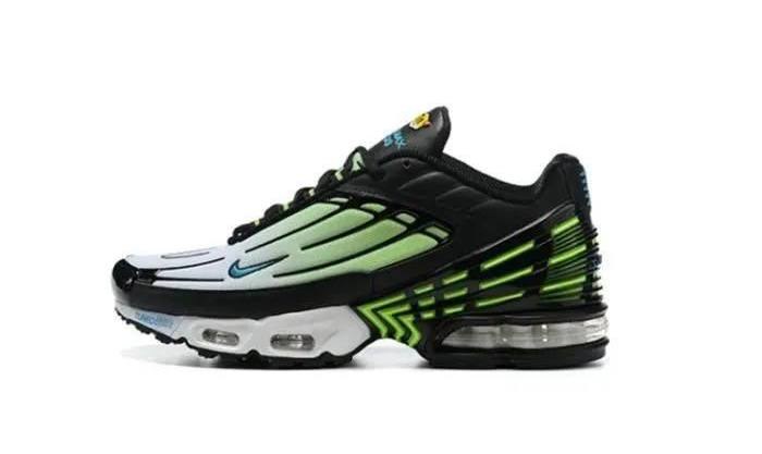 Baskets Nike Air Max Plus 3