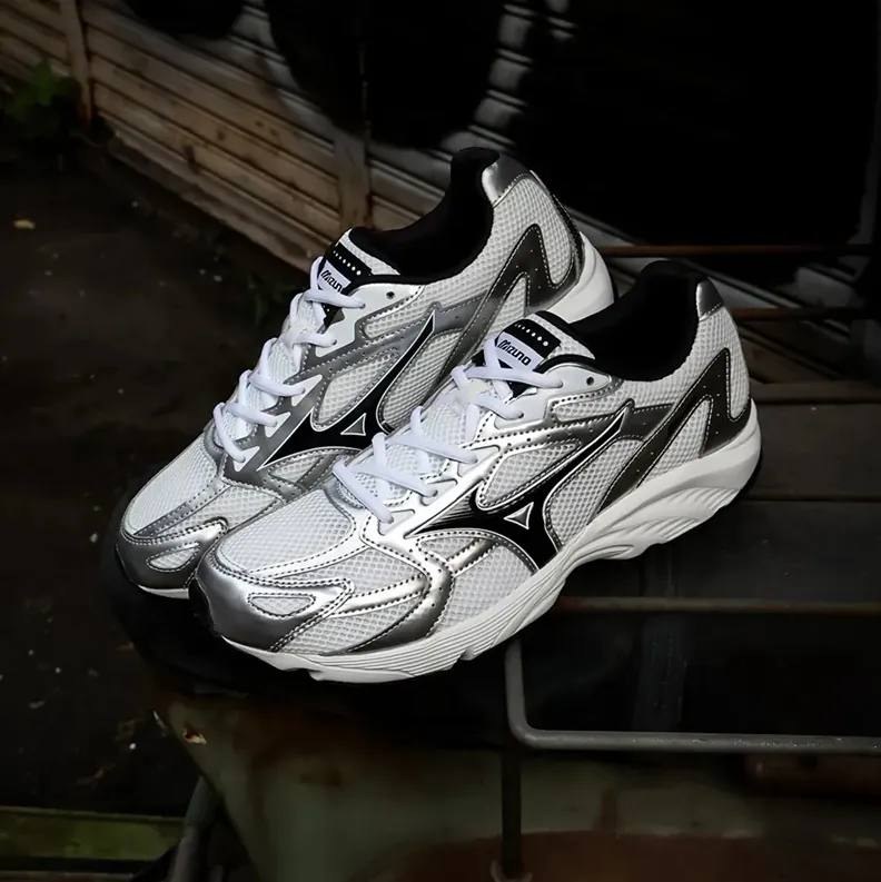 Baskets Mizuno Speed 2K