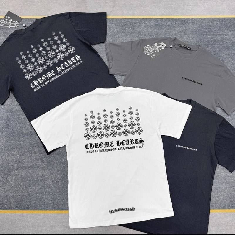 T-shirt Chrome Hearts motif croix au dos