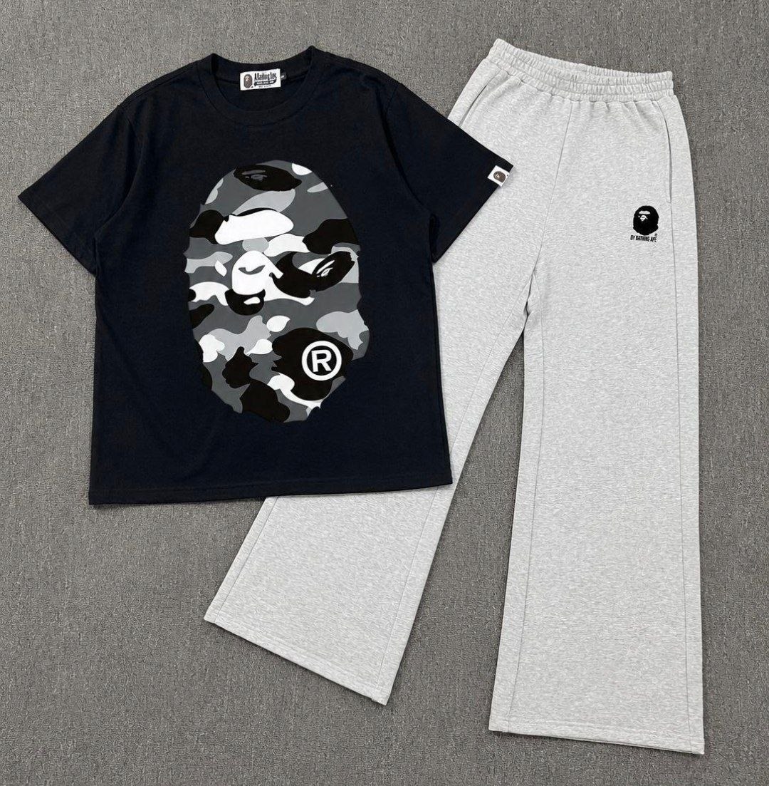 Ensemble Bape T-shirt tête de singe et bas gris