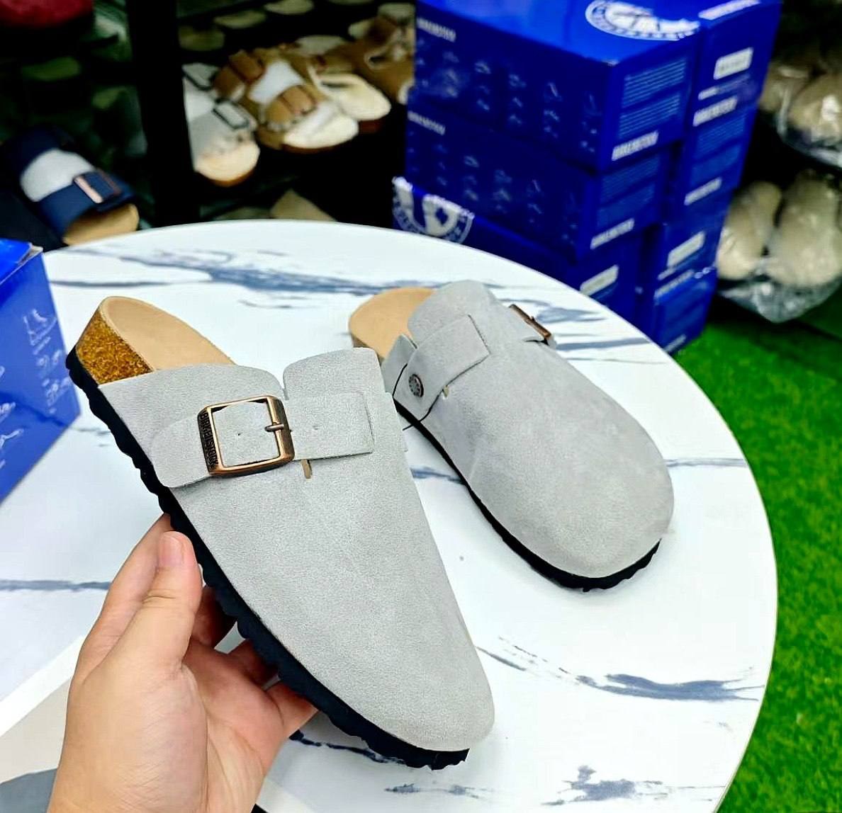 Mules Birkenstock Boston en daim gris clair