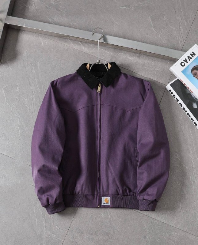 Veste zippée Carhartt violette à col noir