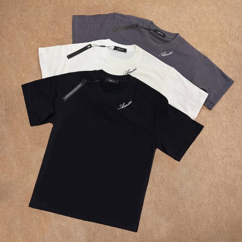 T-shirt Amiri logo brodé à la poitrine