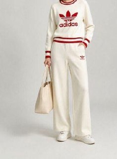 Ensemble pull en maille et pantalon Adidas