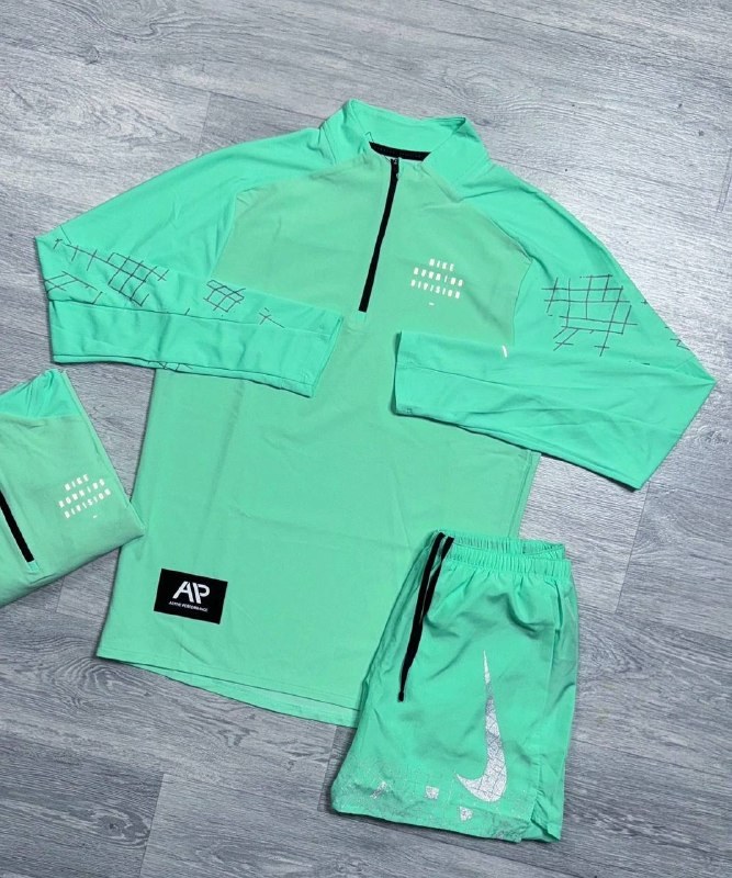 Ensemble Nike sport