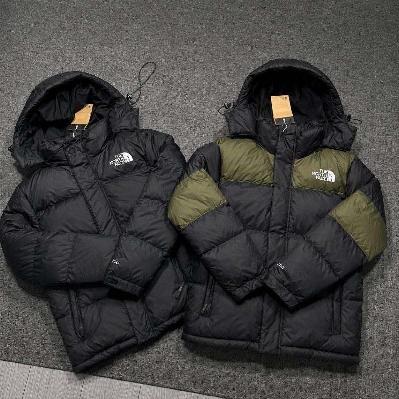 Doudounes The North Face 700 à capuche
