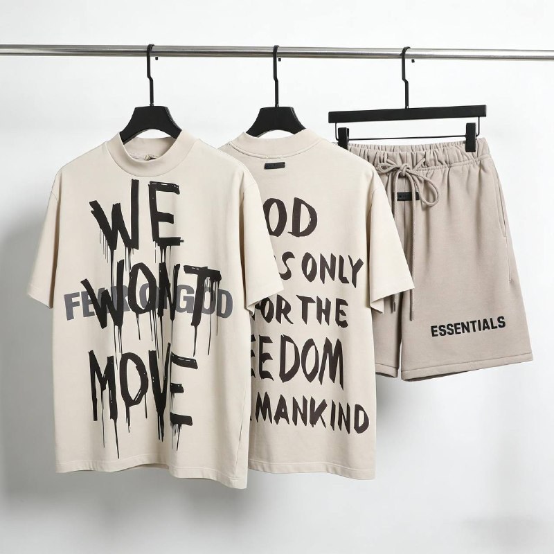 Ensemble t-shirt et short Essentials beige