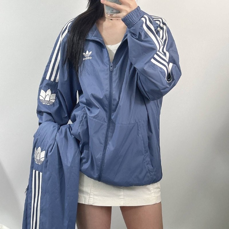 Survêtement Adidas Originals bleu à bandes blanches