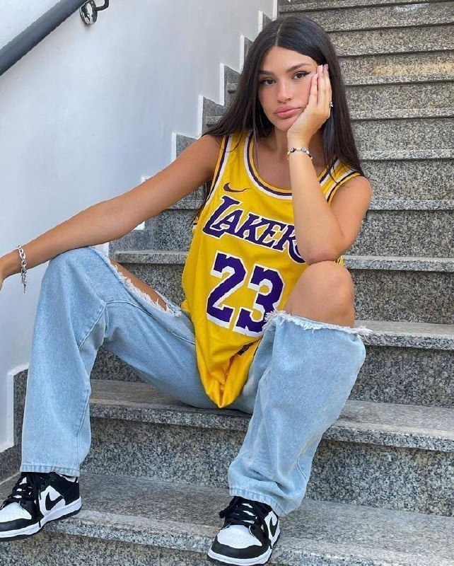 Maillot de basket NBA Lakers James 23 Nike jaune