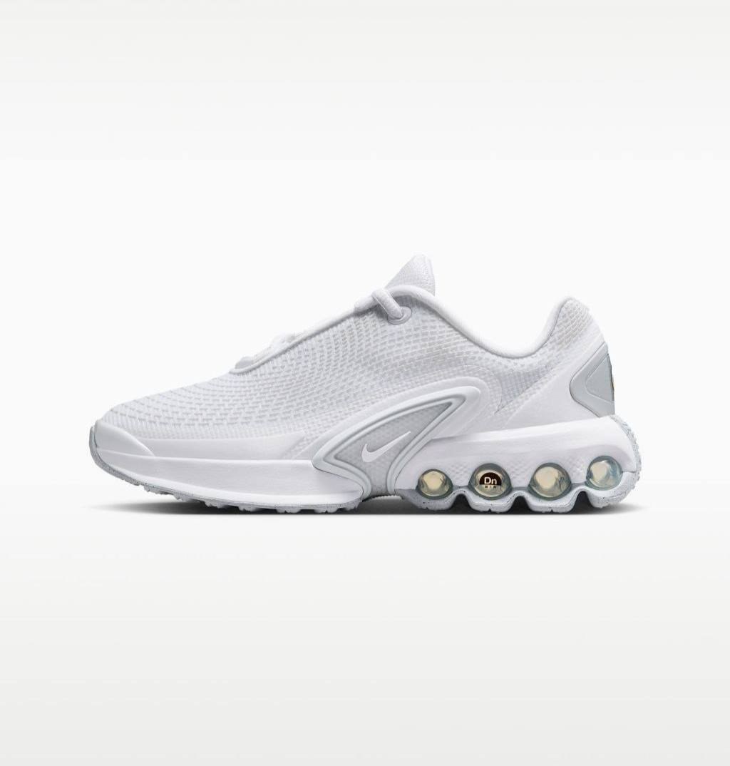 Baskets Nike Air Max Dn entièrement blanches