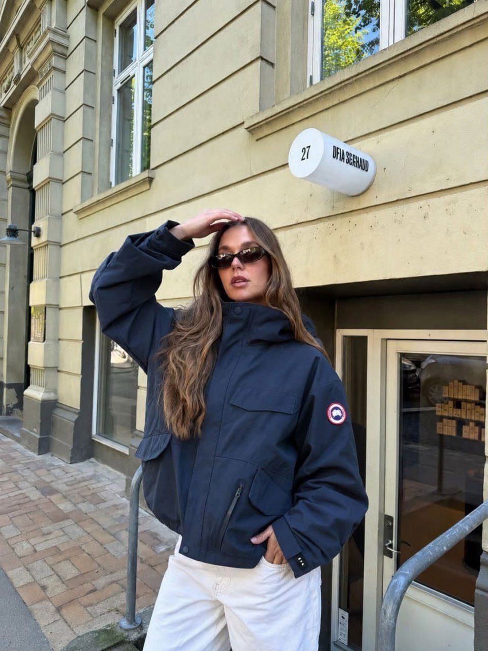 Veste à capuche Canada Goose bleu marine