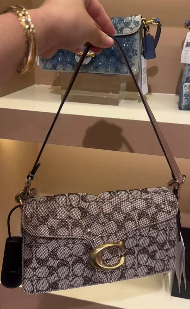 Sac porté épaule Coach Tabby monogramme à strass