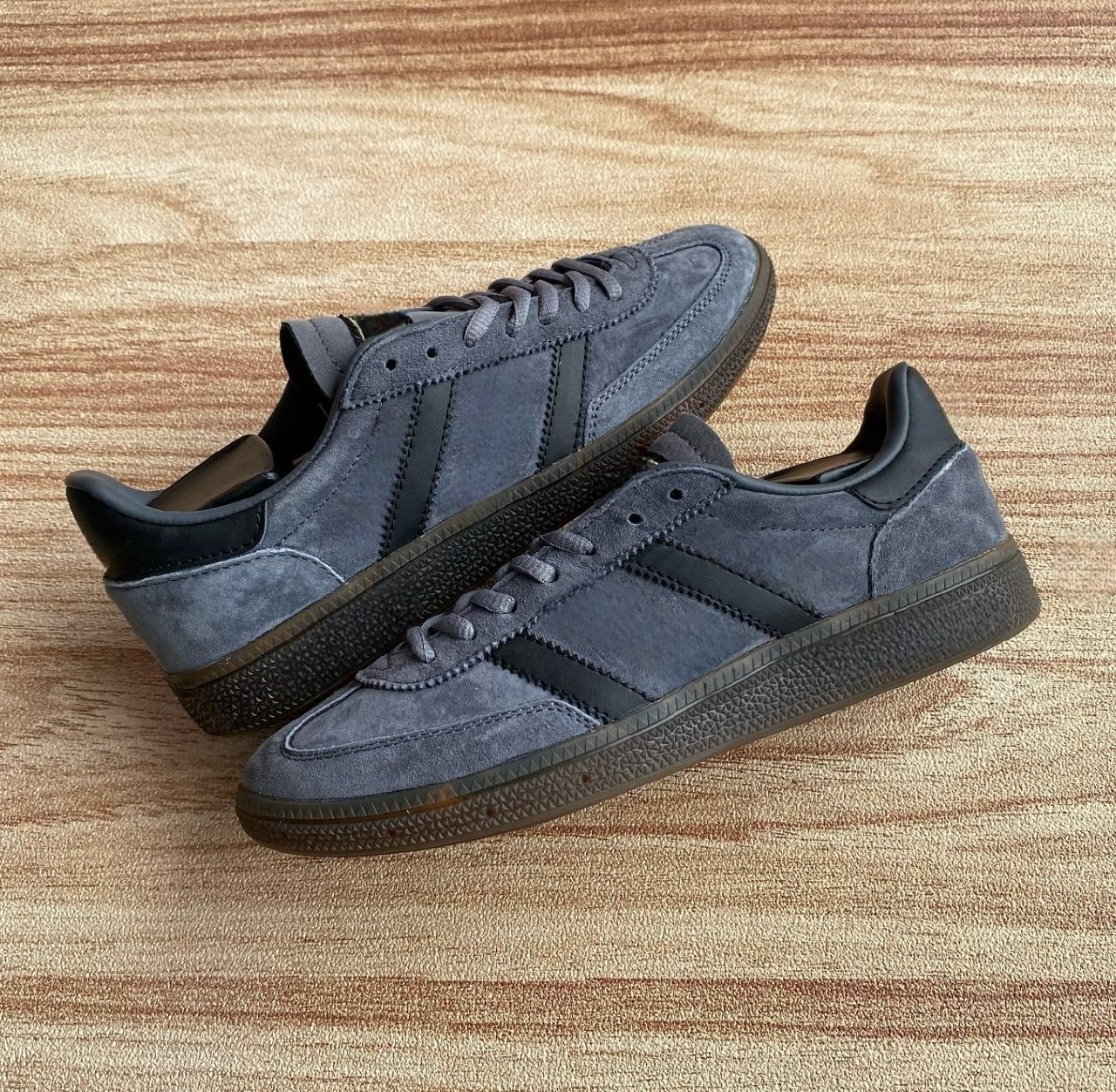 Baskets Handball Spezial Rétro