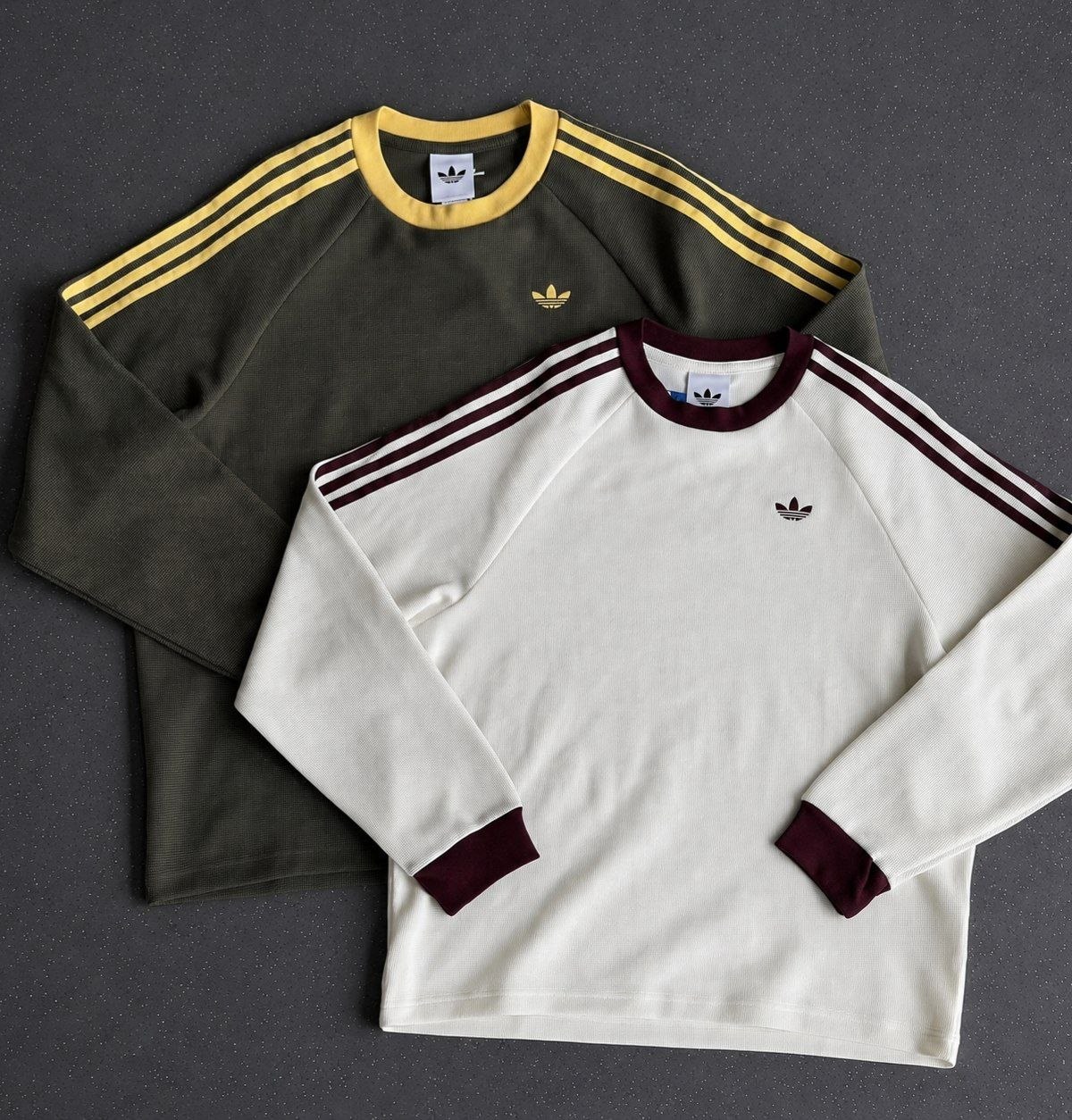T-shirt gaufré à manches longues Adidas