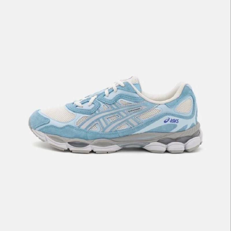 Baskets Asics Gel-NYC bleu ciel et blanc