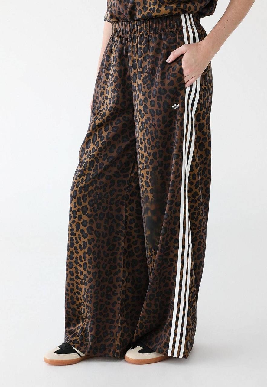 Survêtement Adidas motif léopard