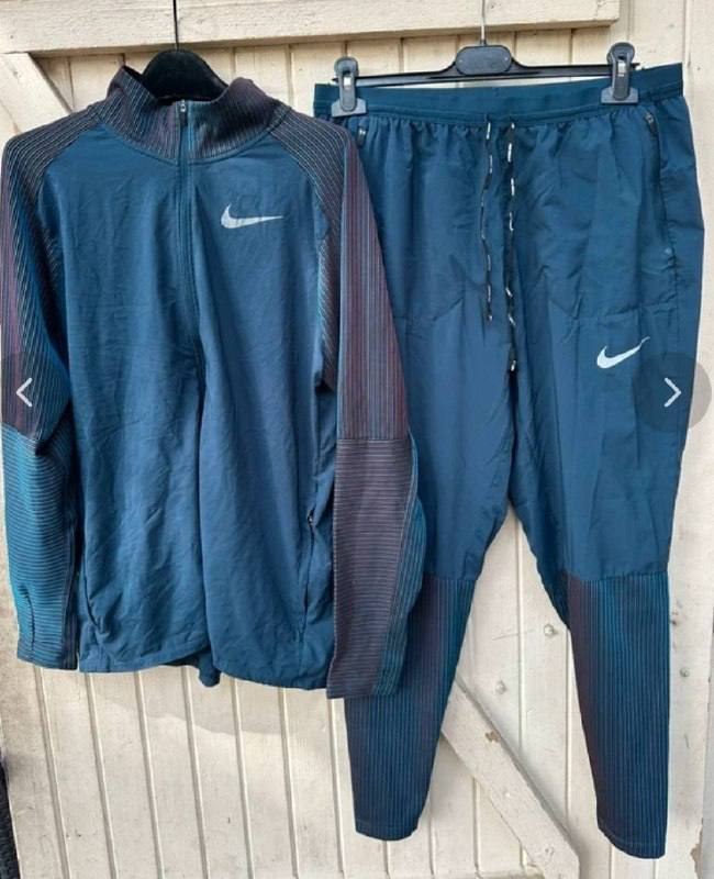 Survêtement Nike Future Fast