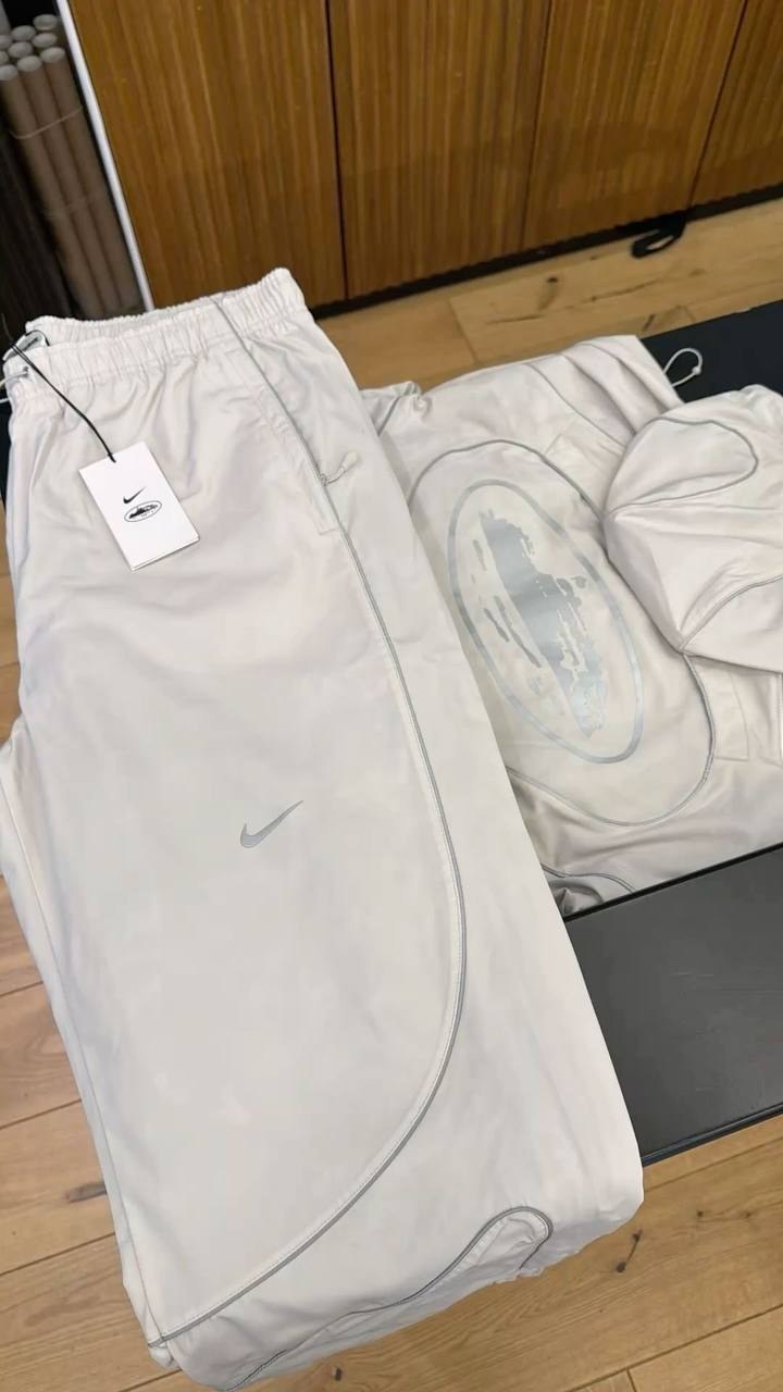 Pantalon Nike Corteiz