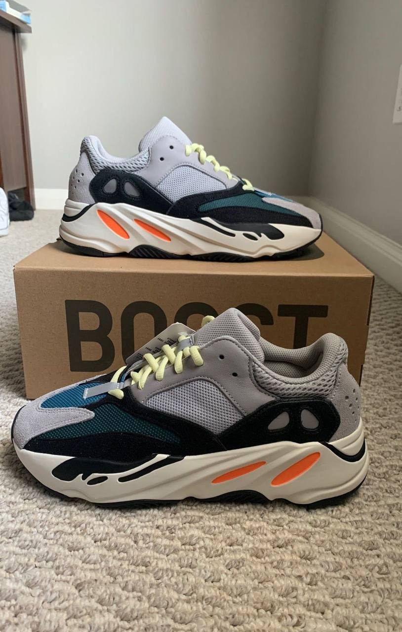 Baskets Yeezy Boost 700 Wave Runner 7 coloris