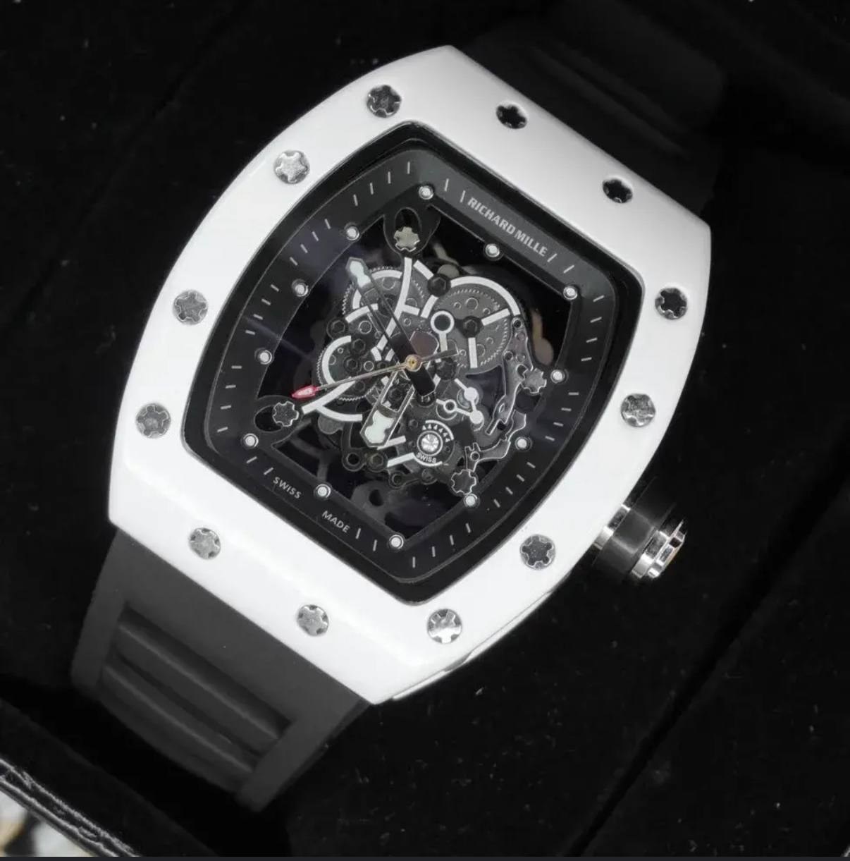 Montre modèle Richard Mille 5 coloris