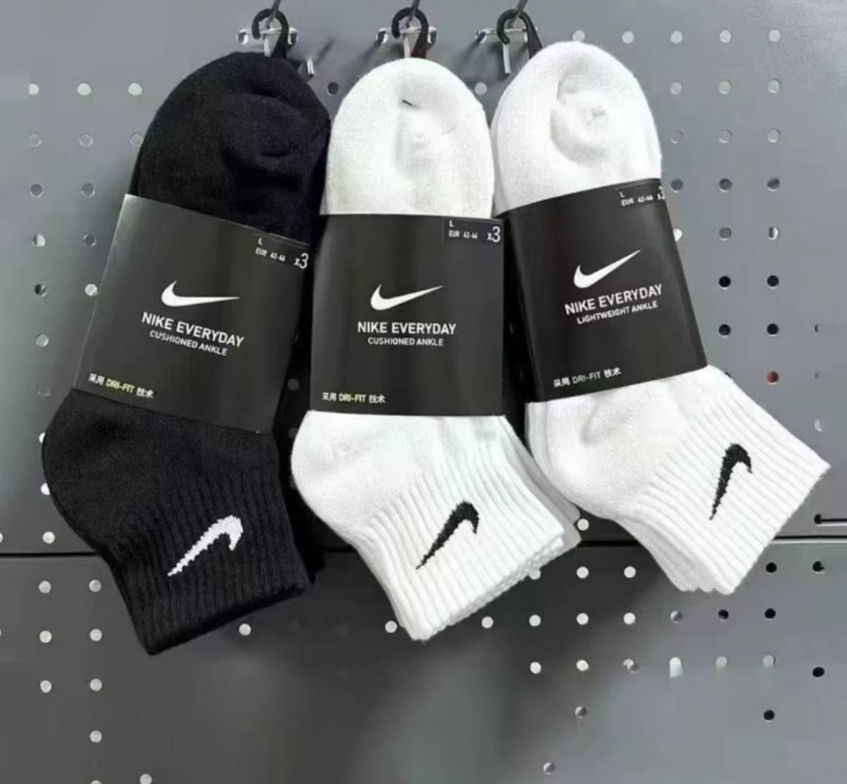 Chaussettes courtes Nike Everyday Cushioned Ankle