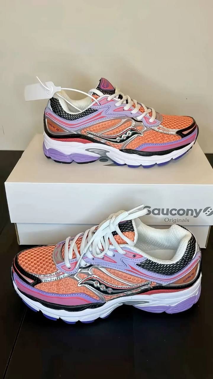 Baskets Saucony ProGrid Omni 9 multicolores