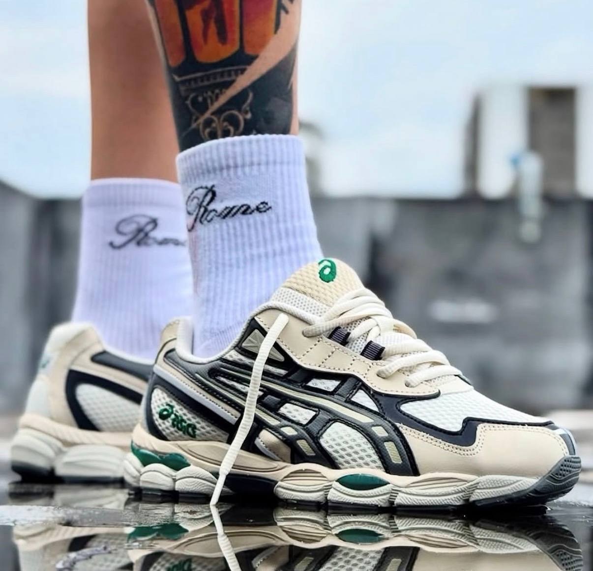 Baskets Asics Gel-NYC crème et vert sapin