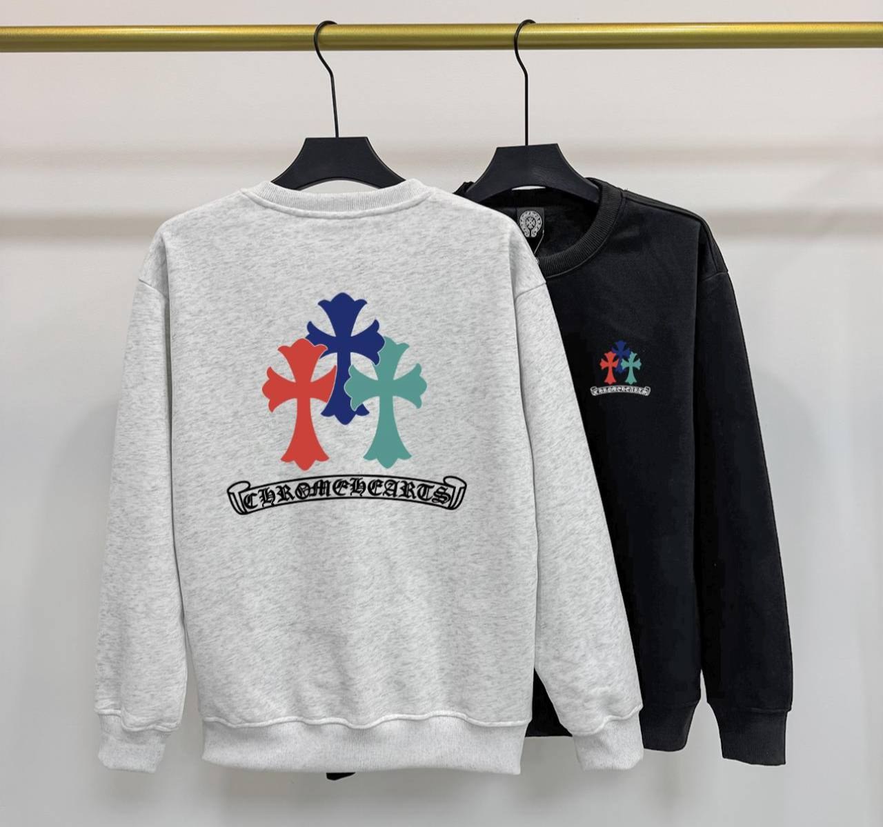 Sweatshirt Chrome Hearts à motif croix