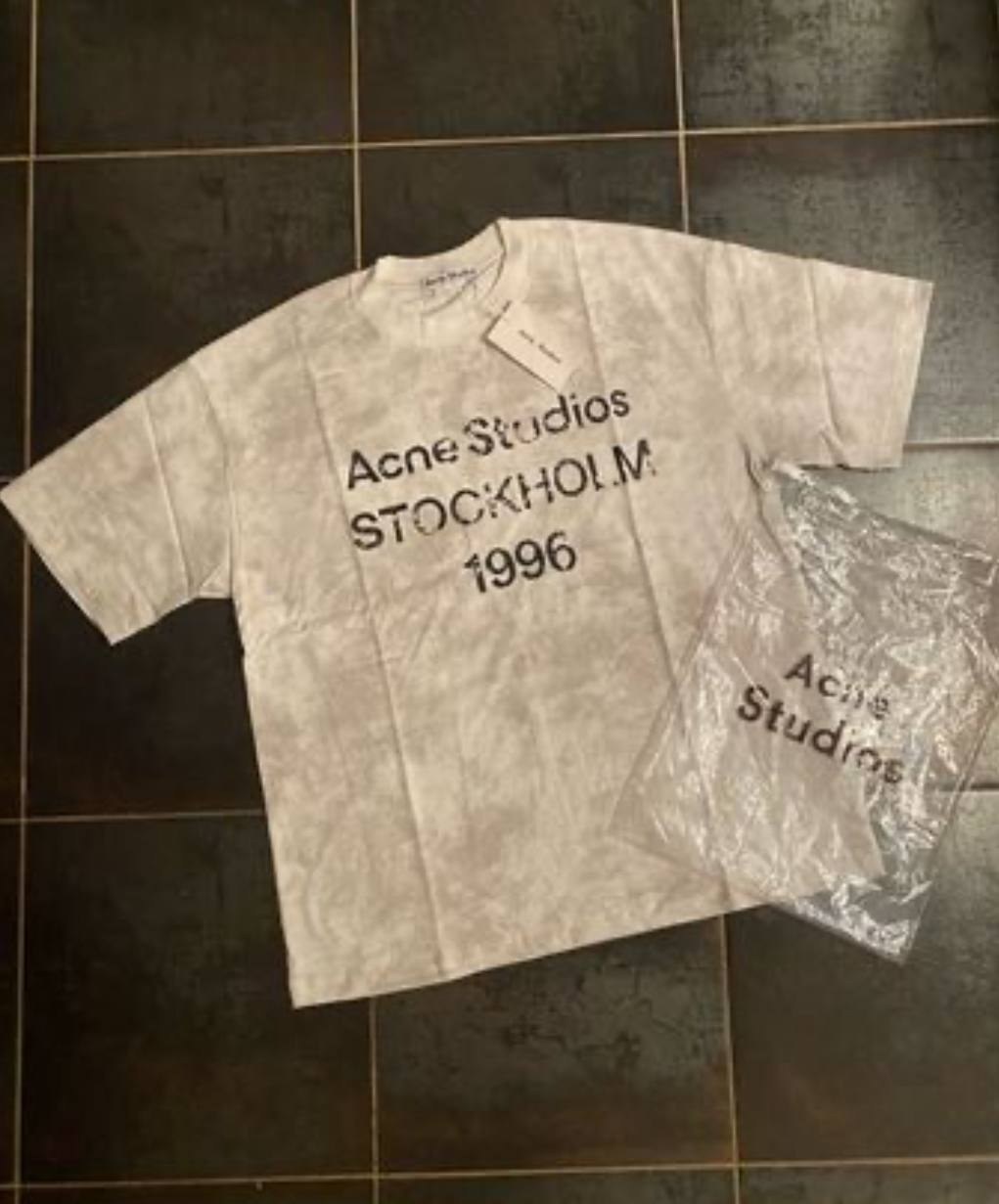 Acne Studios