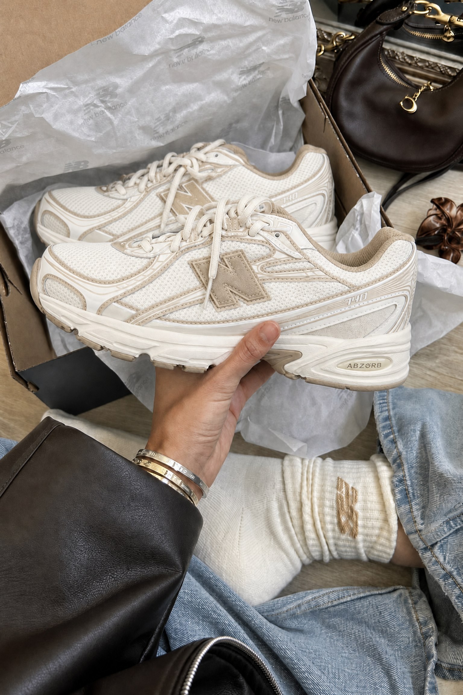 New Balance 740