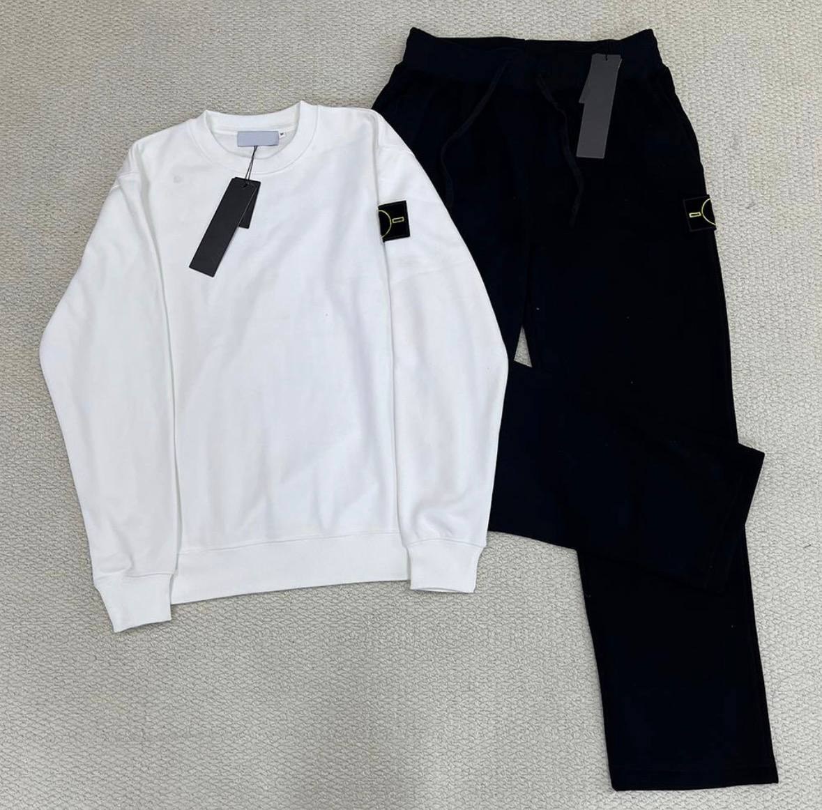 Ensemble Stone Island
