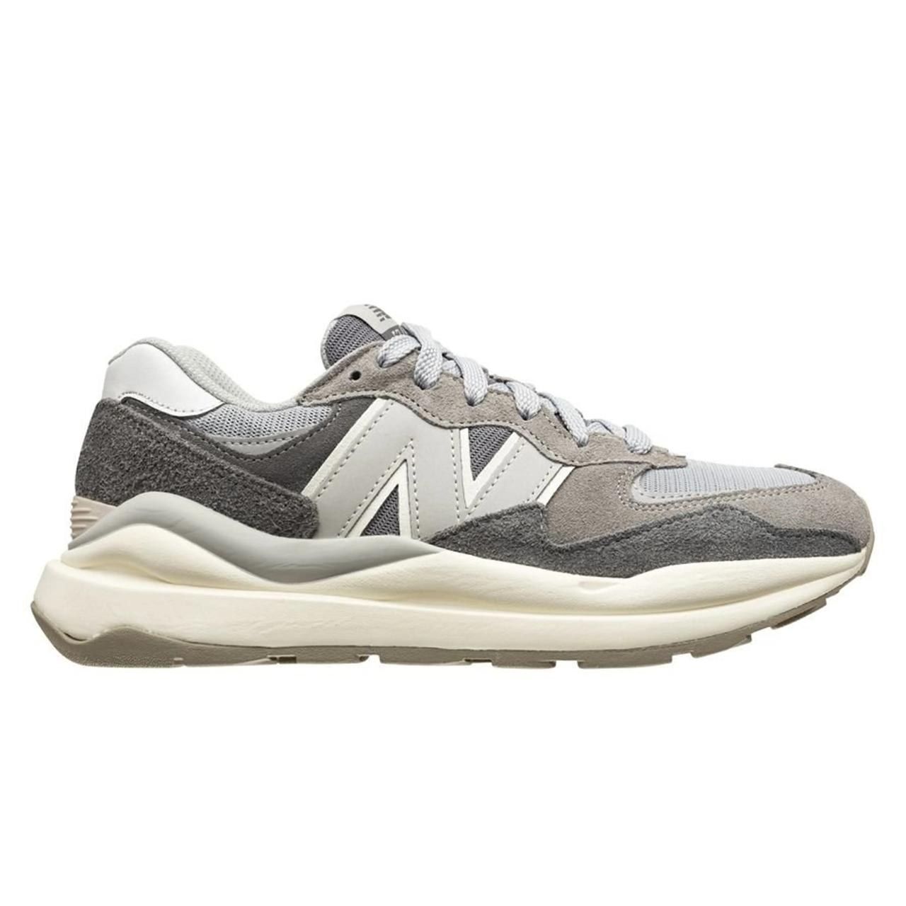 New Balance 5740