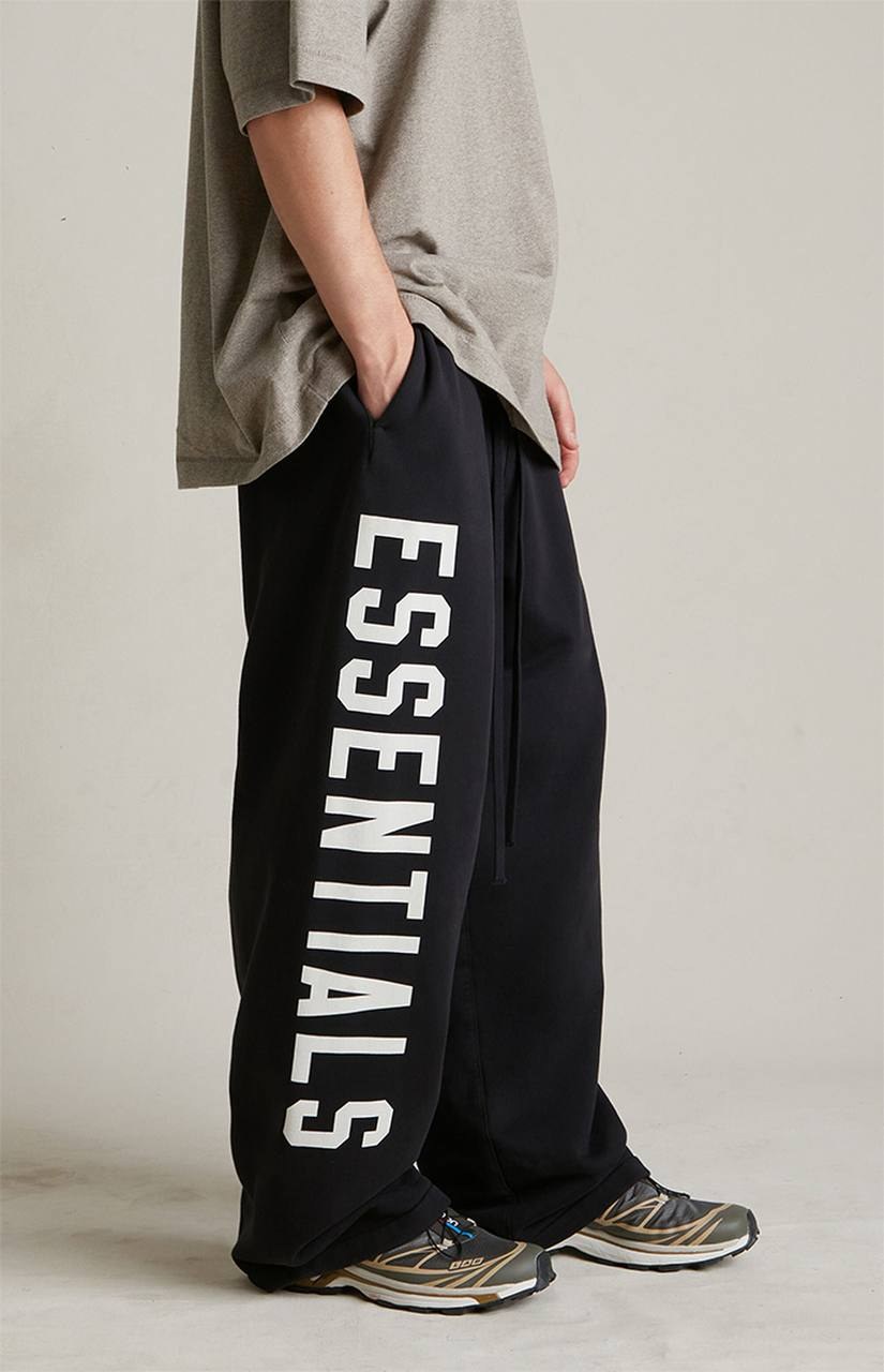 Essentials Large