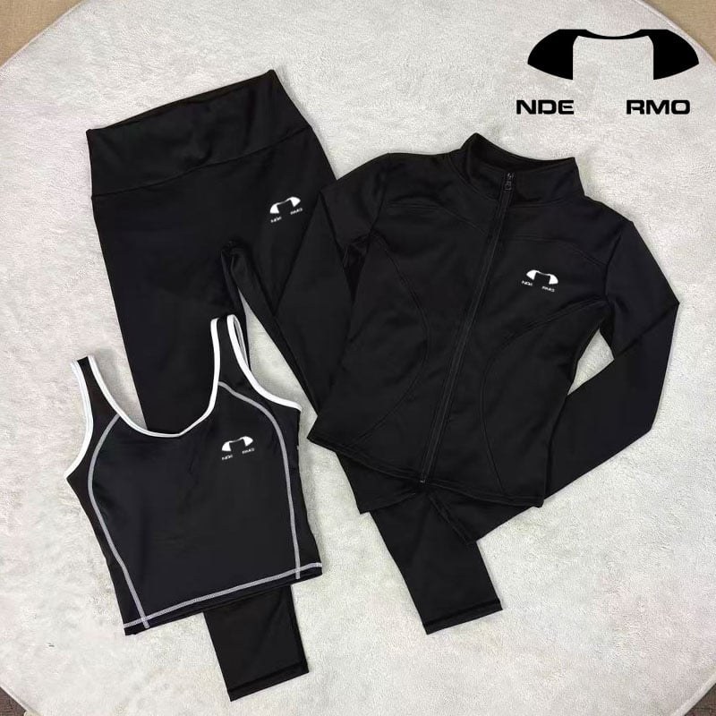 Ensemble Fitness Trois Pièces