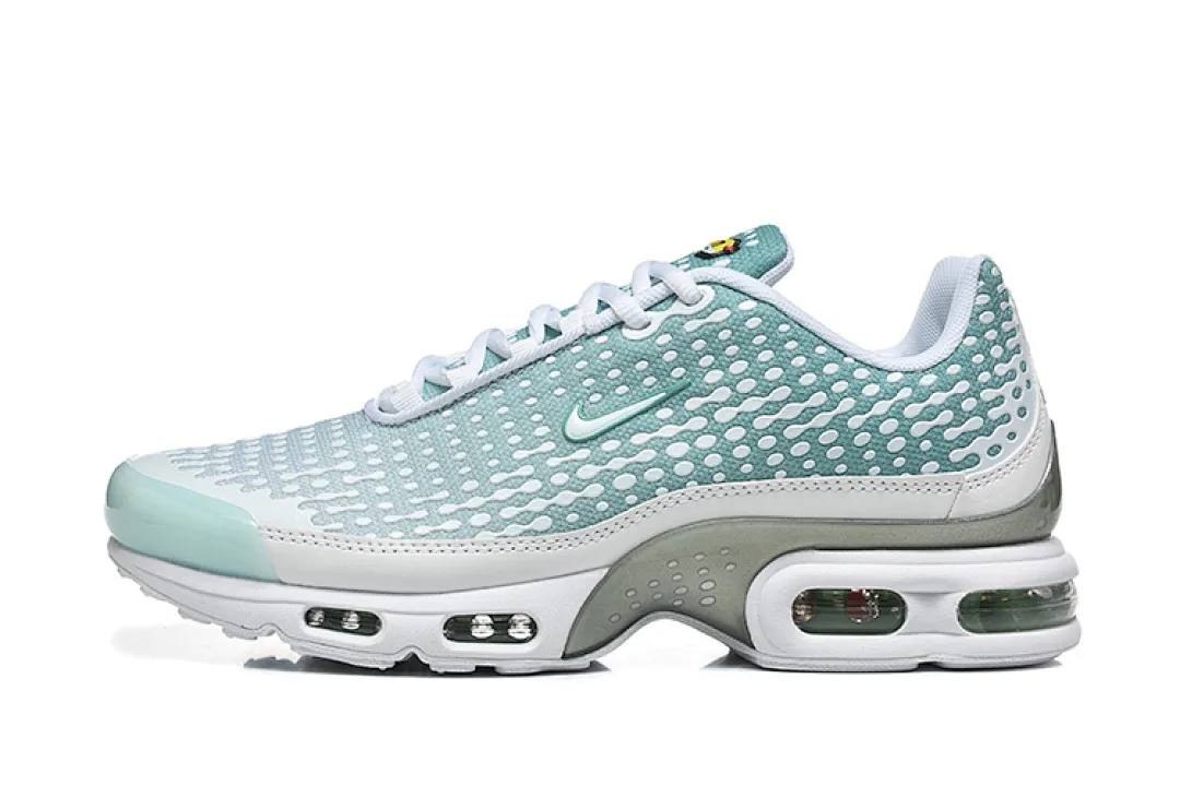 Nike Air Max Plus 7