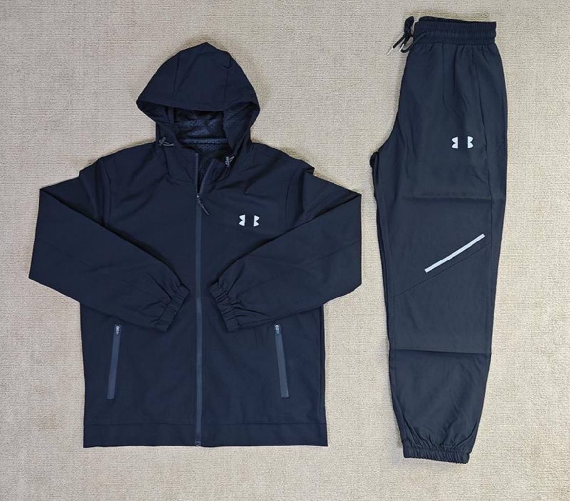 Ensembles Under Armour