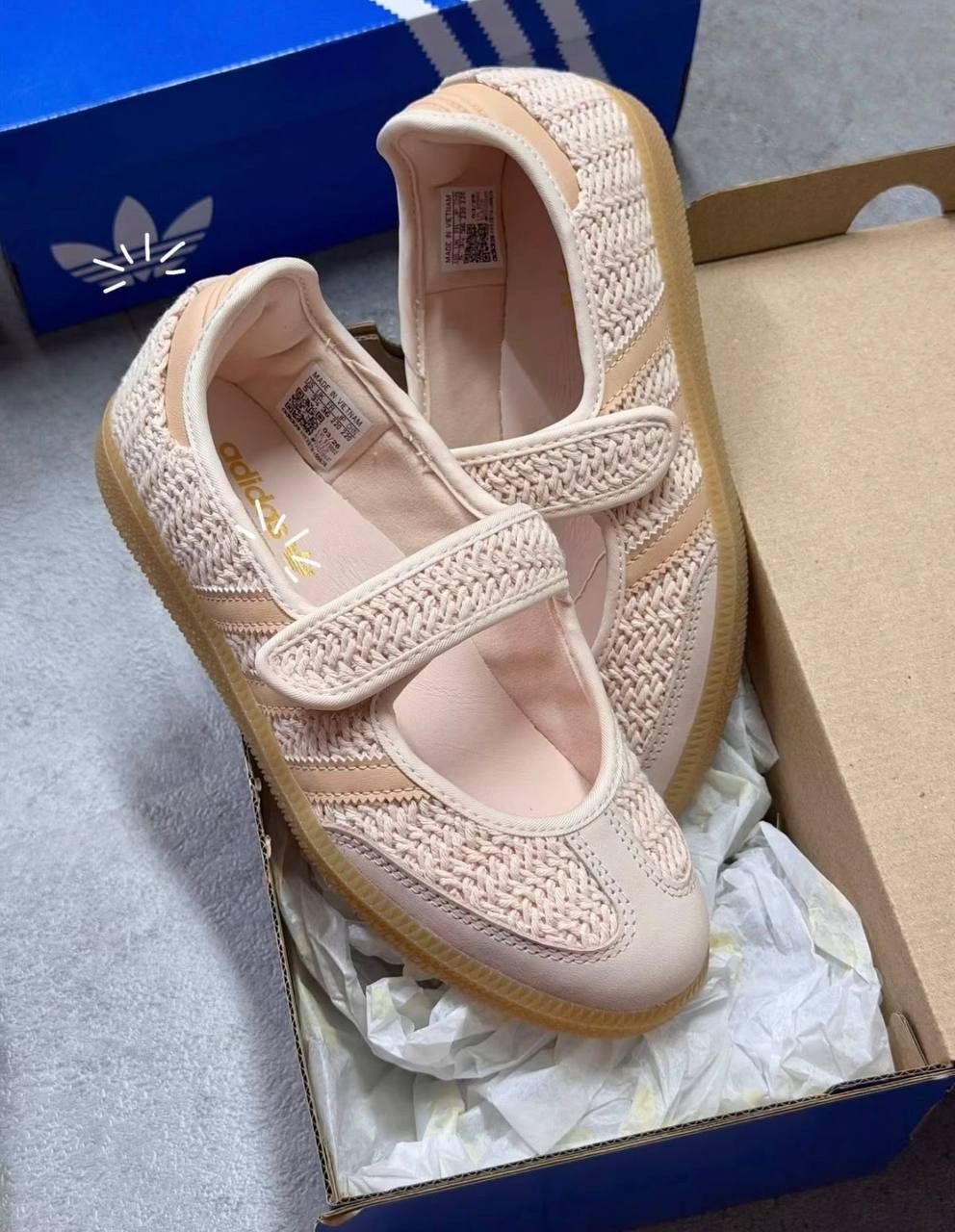 Adidas Samba Jane Crochet
