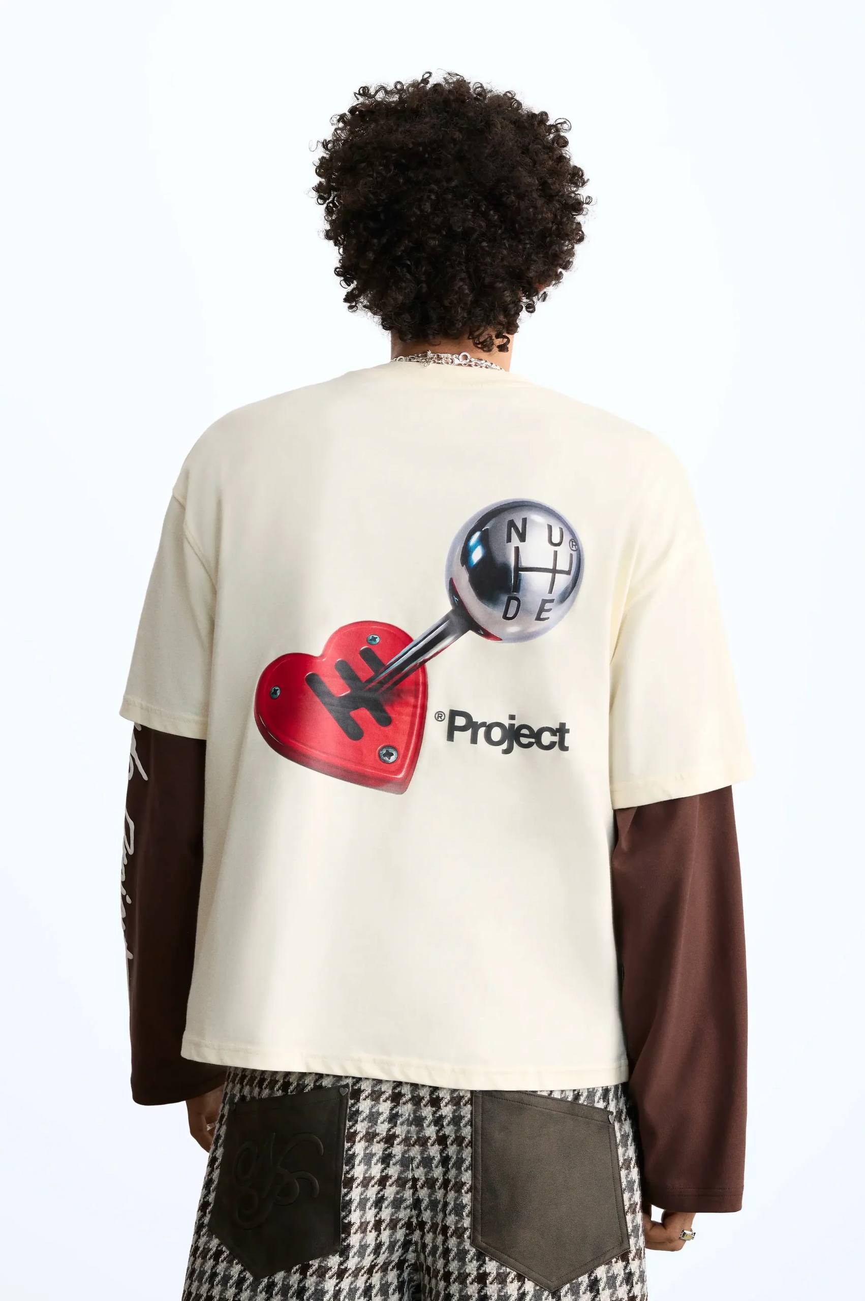 T-shirt Nude Project